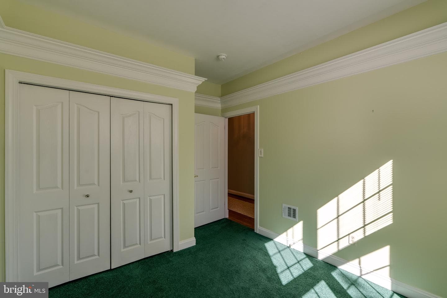 405 Ruth Court photo 22