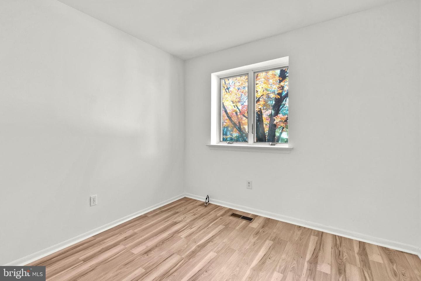 18 Twin Brooks Drive photo 22
