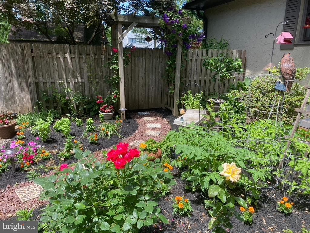 124 Grandview Road photo 57
