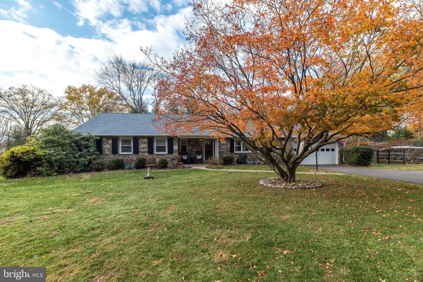 326 Chestnut Lane photo 78
