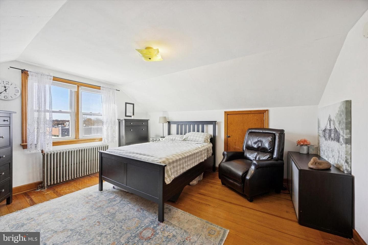 2951 N Charlotte Street photo 12