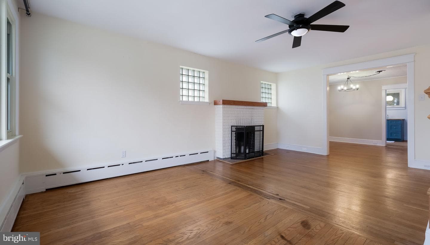 315 Krewson Terrace photo 6