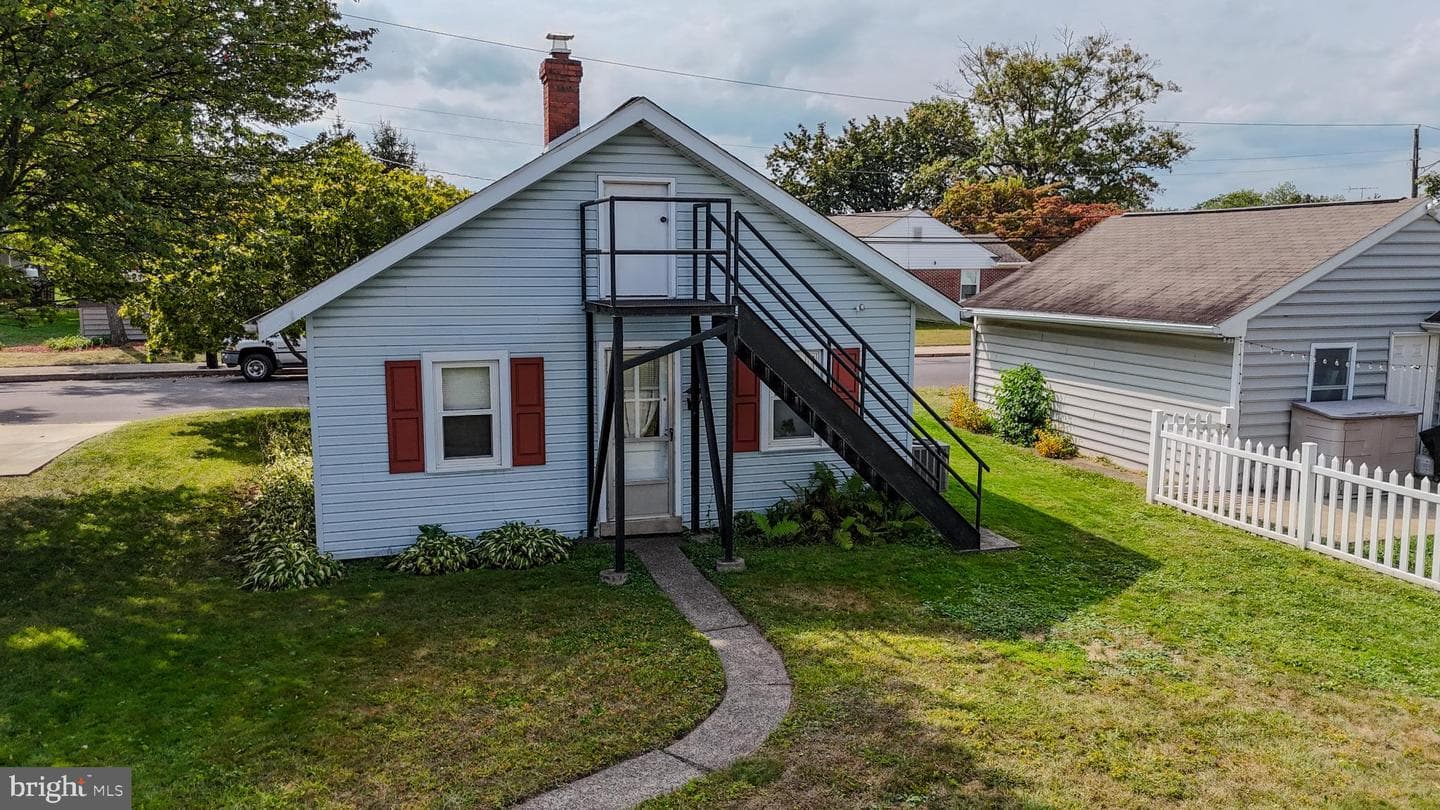 44 Adams Avenue photo 41