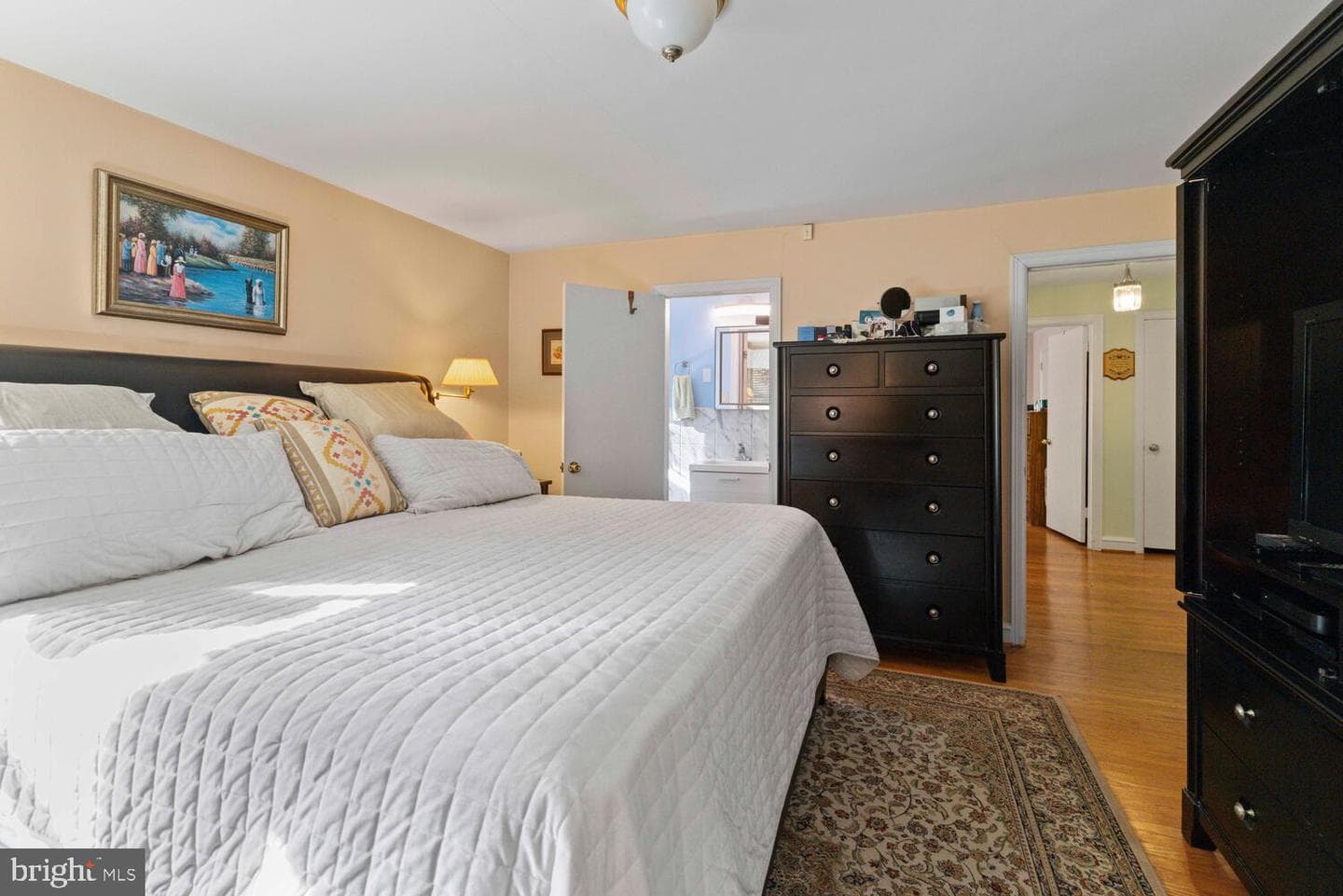8312 Jenkintown Road photo 16