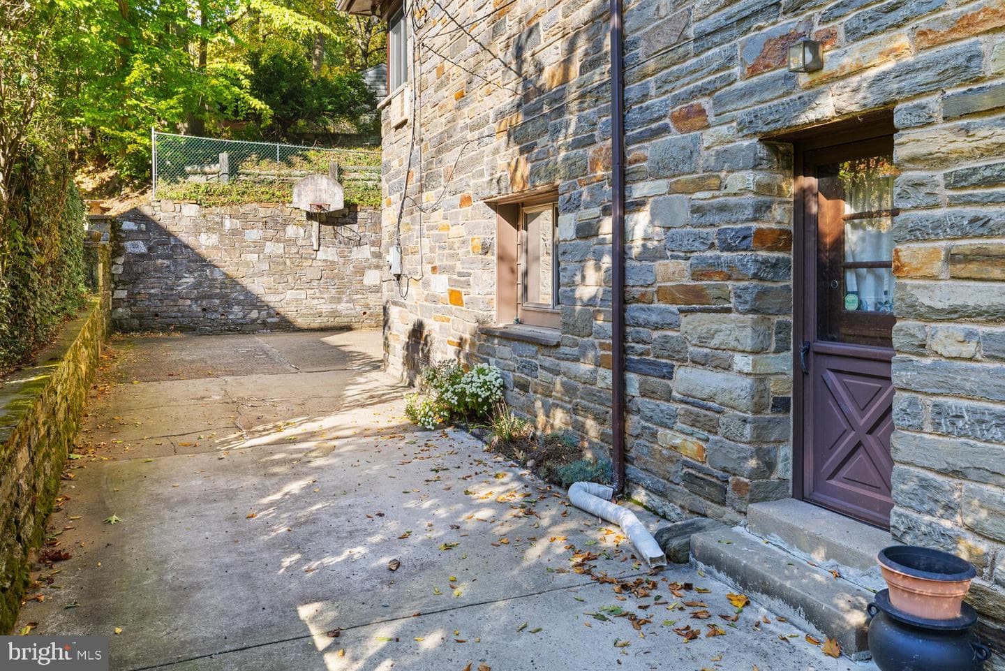 8312 Jenkintown Road photo 25