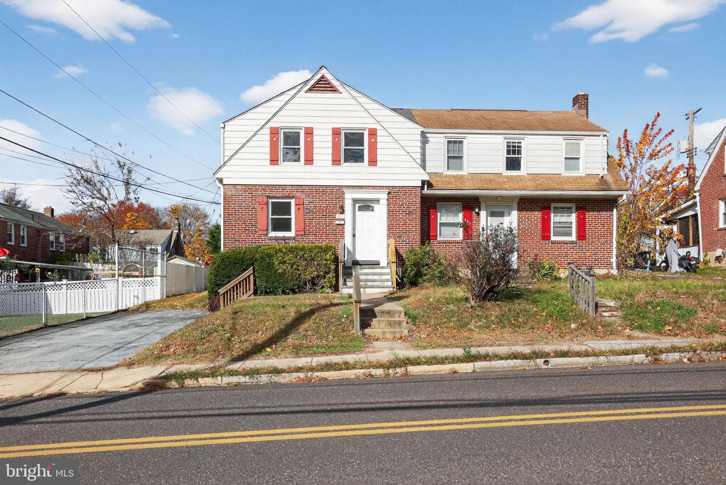 661 N Keim Street photo 1