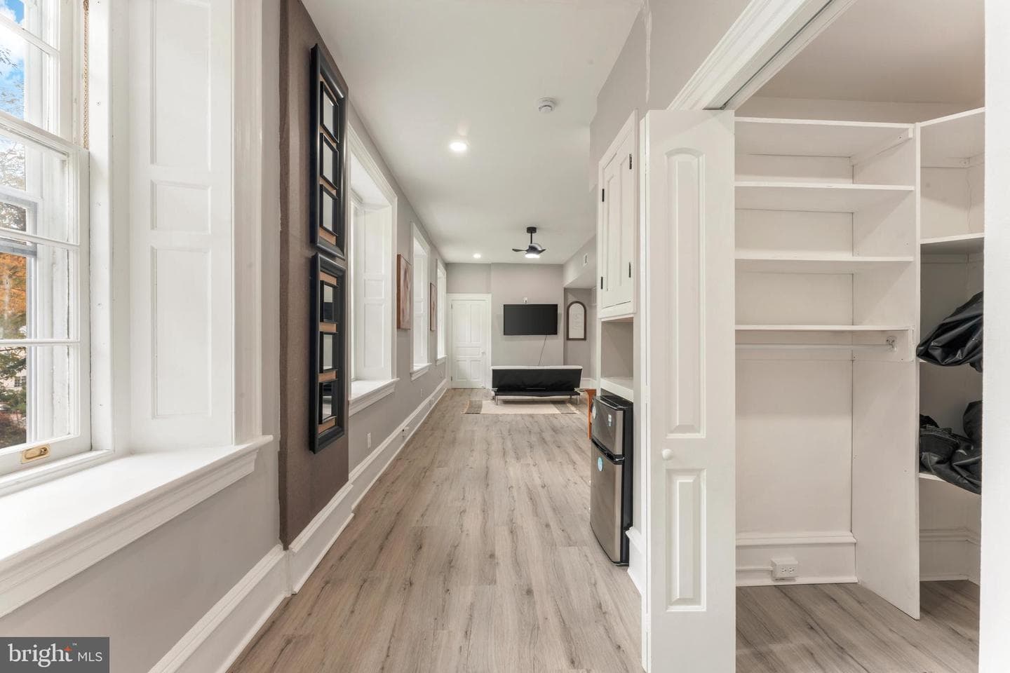 1339 Wheatsheaf Lane photo 32