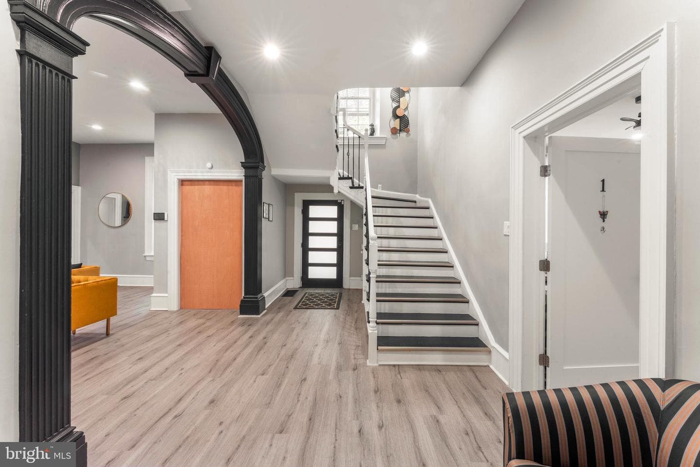 1339 Wheatsheaf Lane photo 4