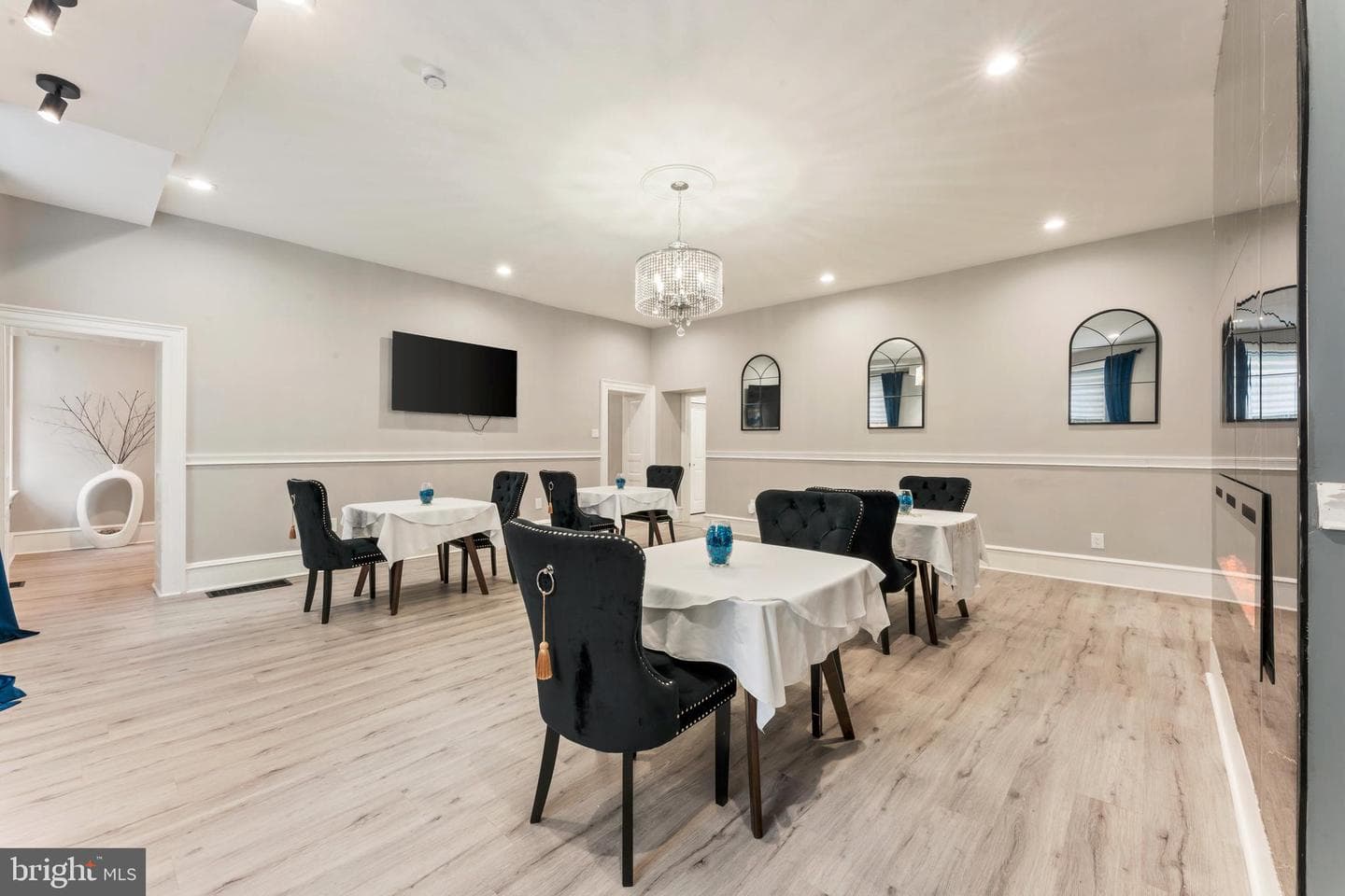 1339 Wheatsheaf Lane photo 8