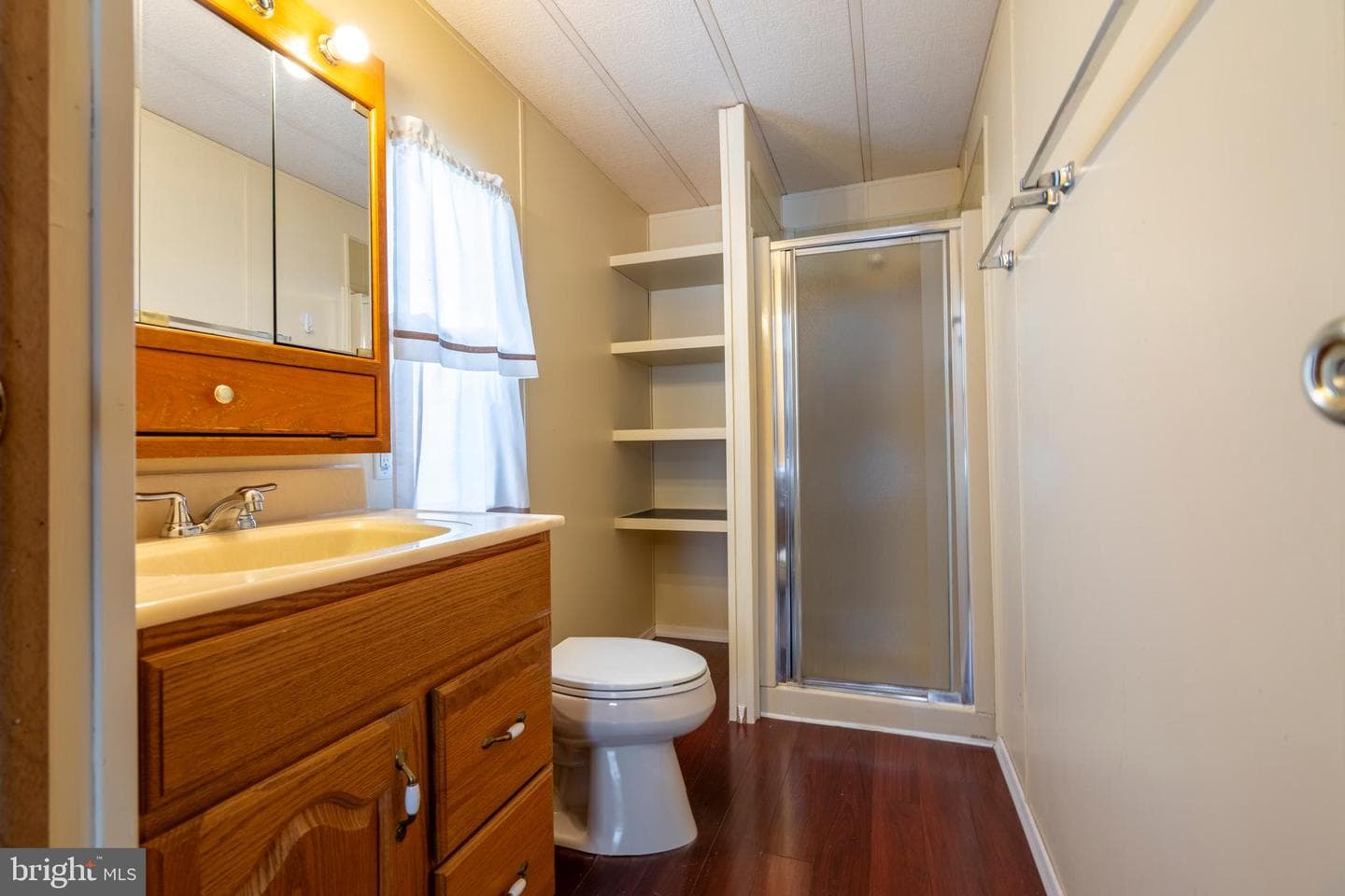 225 Cherrywood Court photo 27