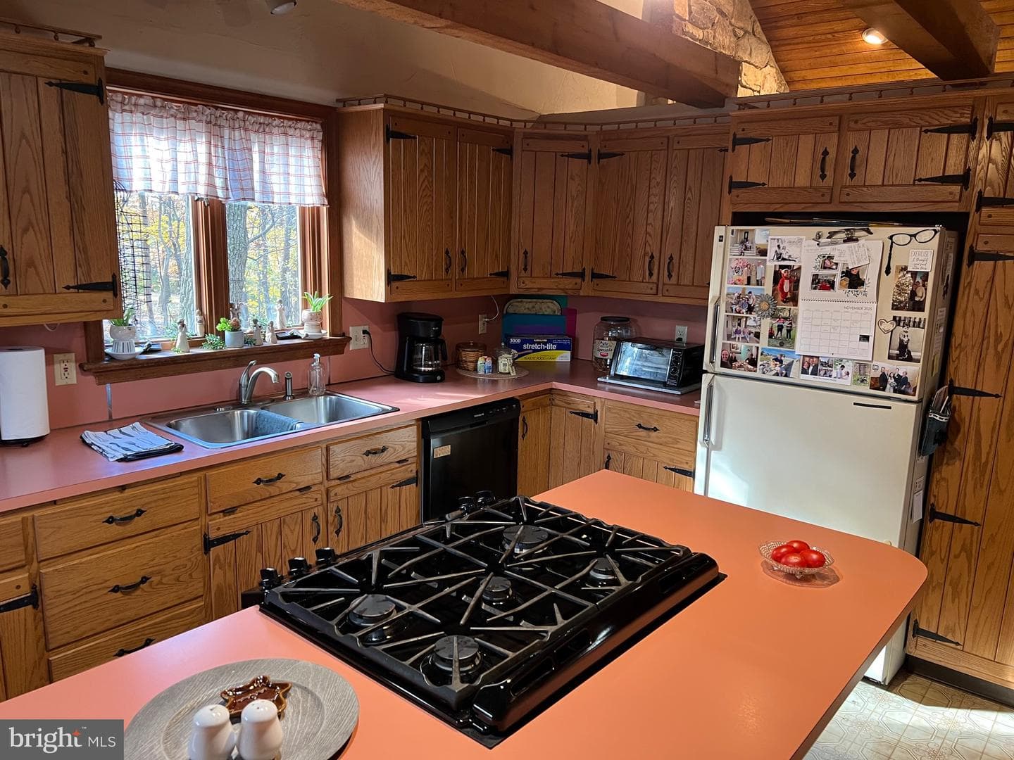 1440 Farmington Avenue photo 22