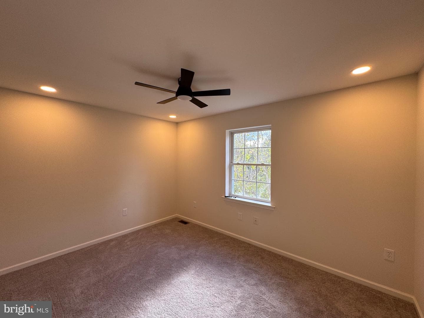 258 Glendale photo 10