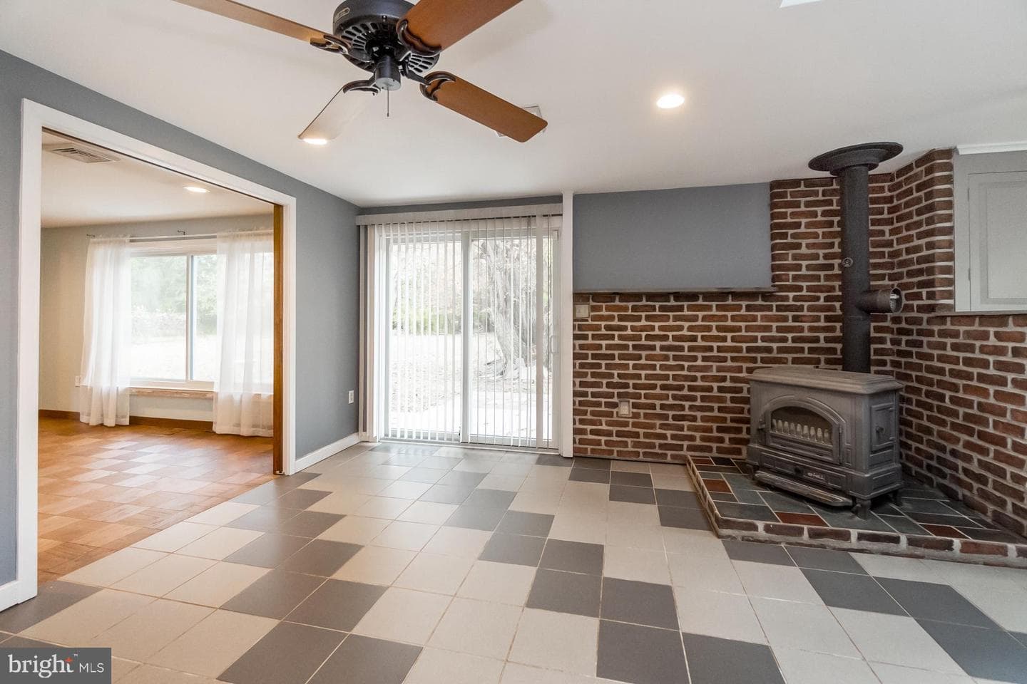 1103 Lansdale Avenue photo 16