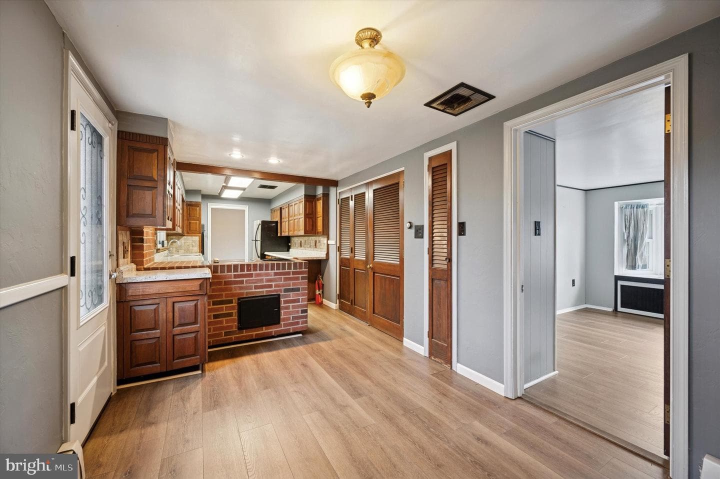 1107 Lansdale Avenue photo 4