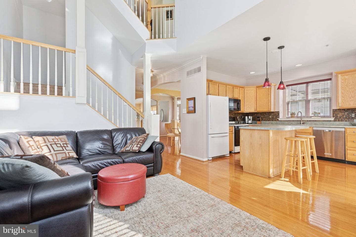 310 Rolling Hill Drive photo 4