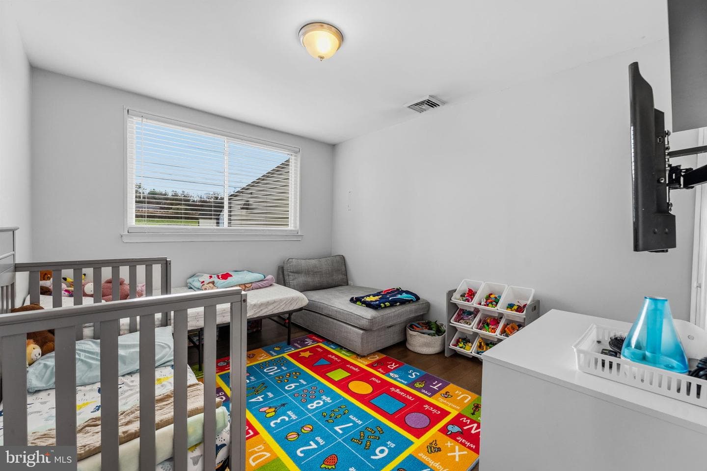 569 Kingwood Road photo 19