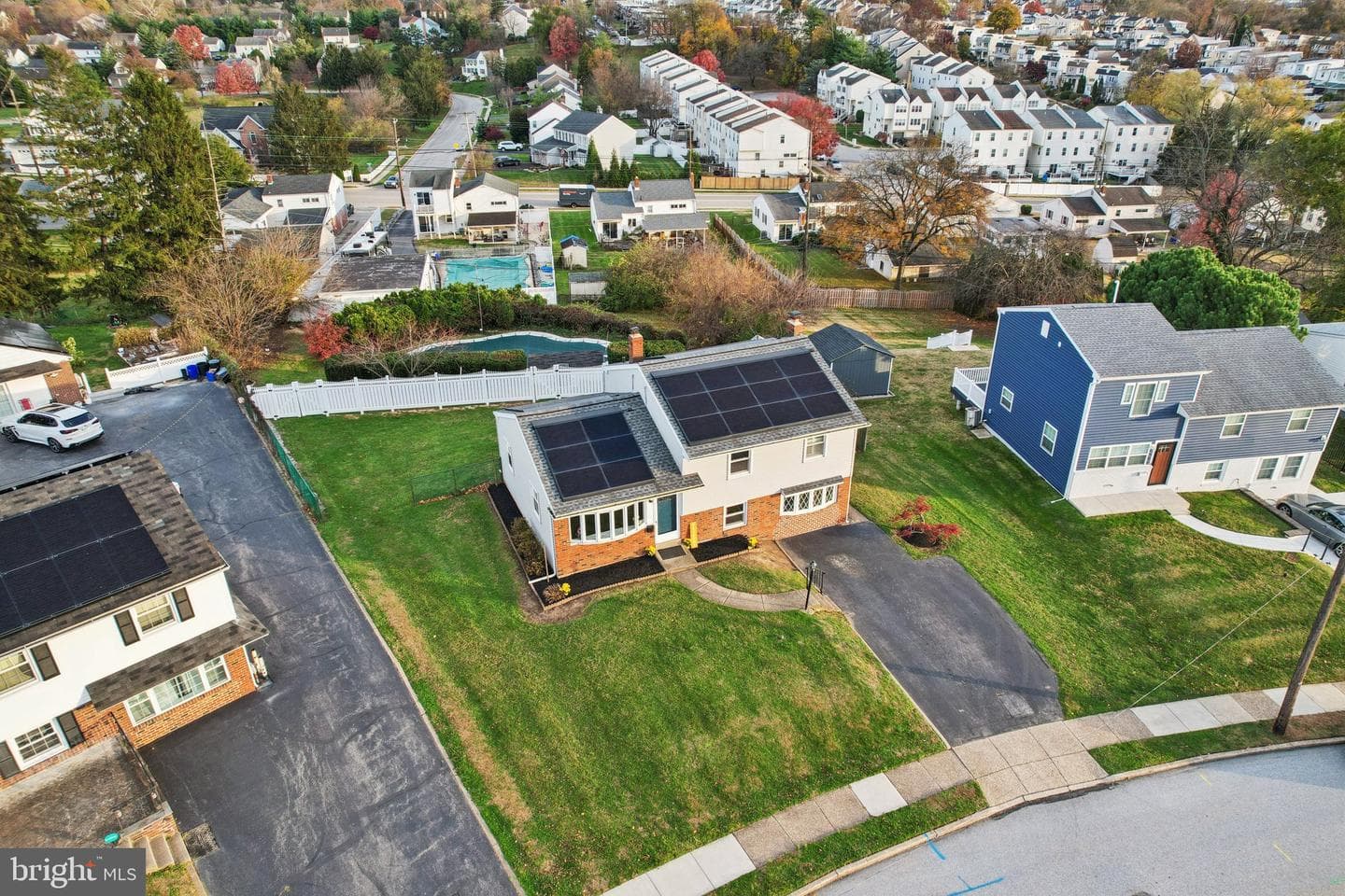 1211 Woodside Road photo 4