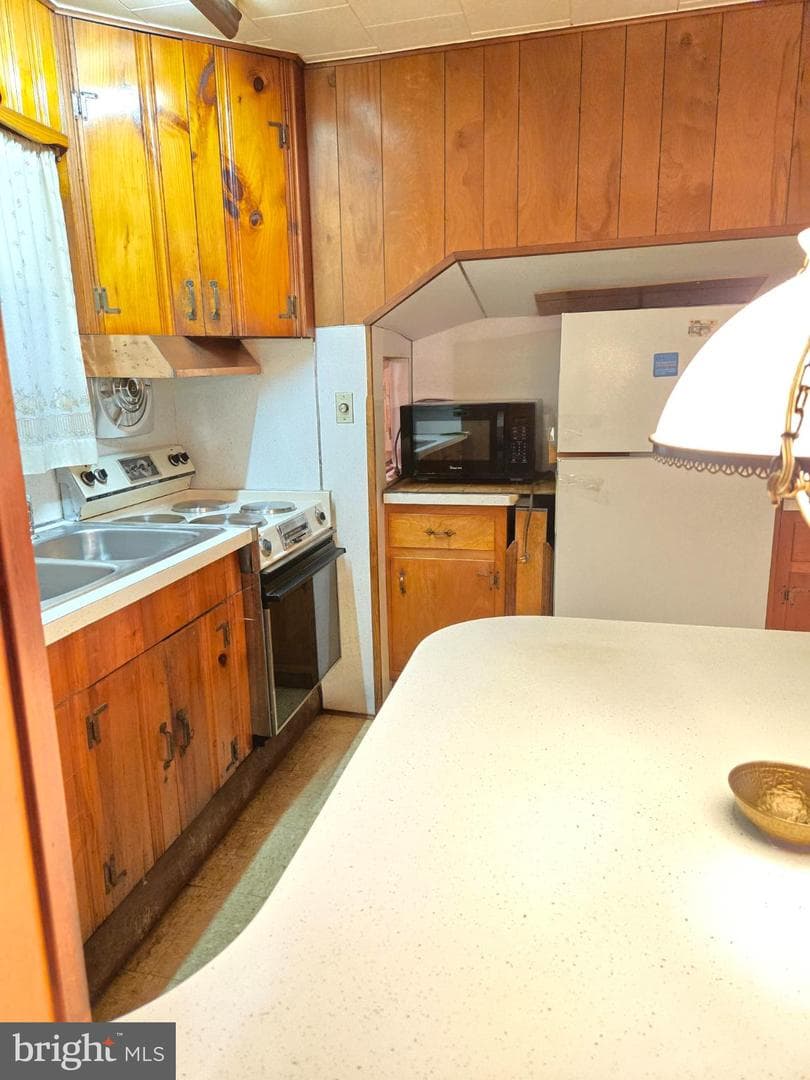1003 Church Road photo 6