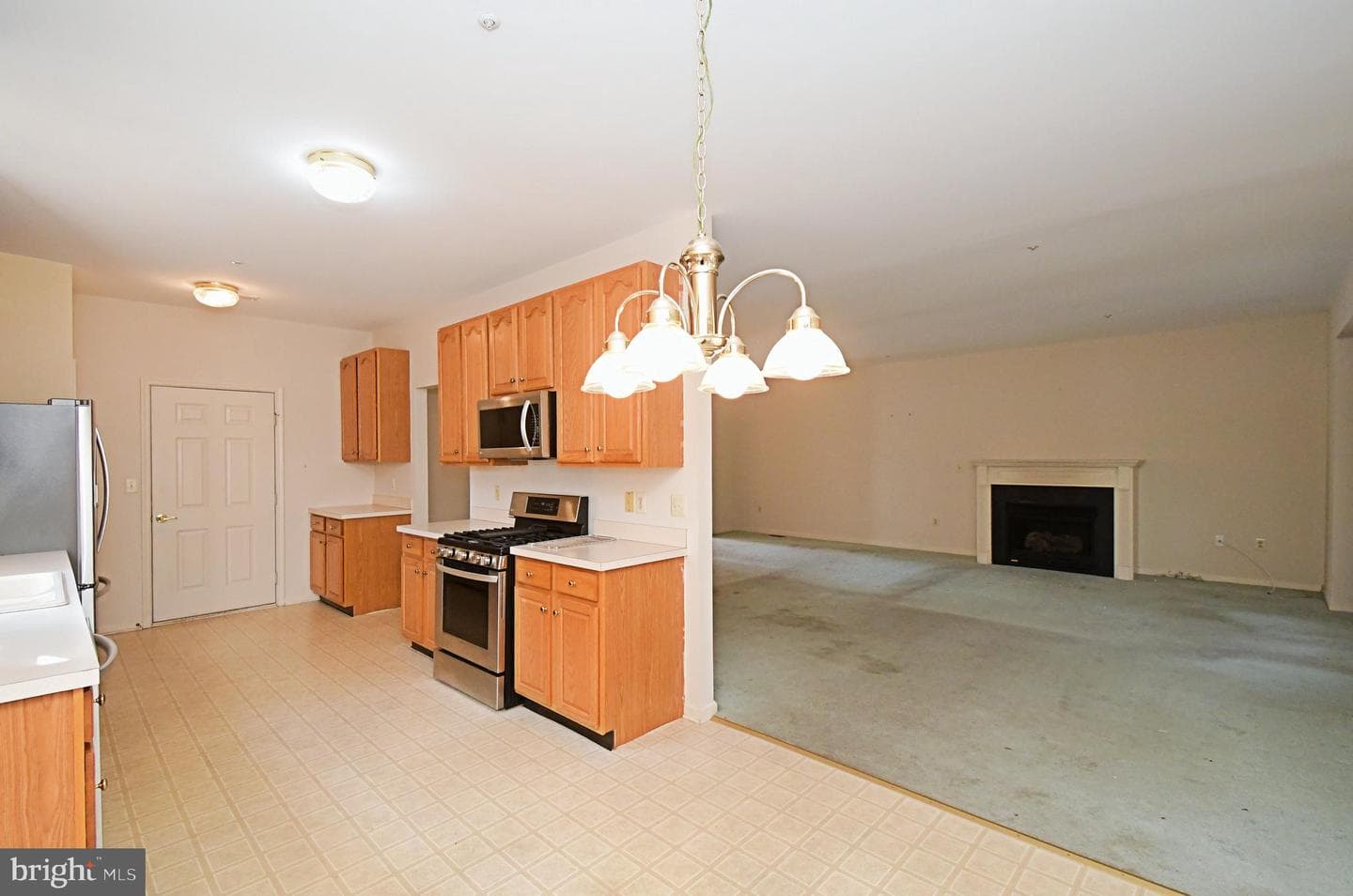 37 Stuart Dr photo 15