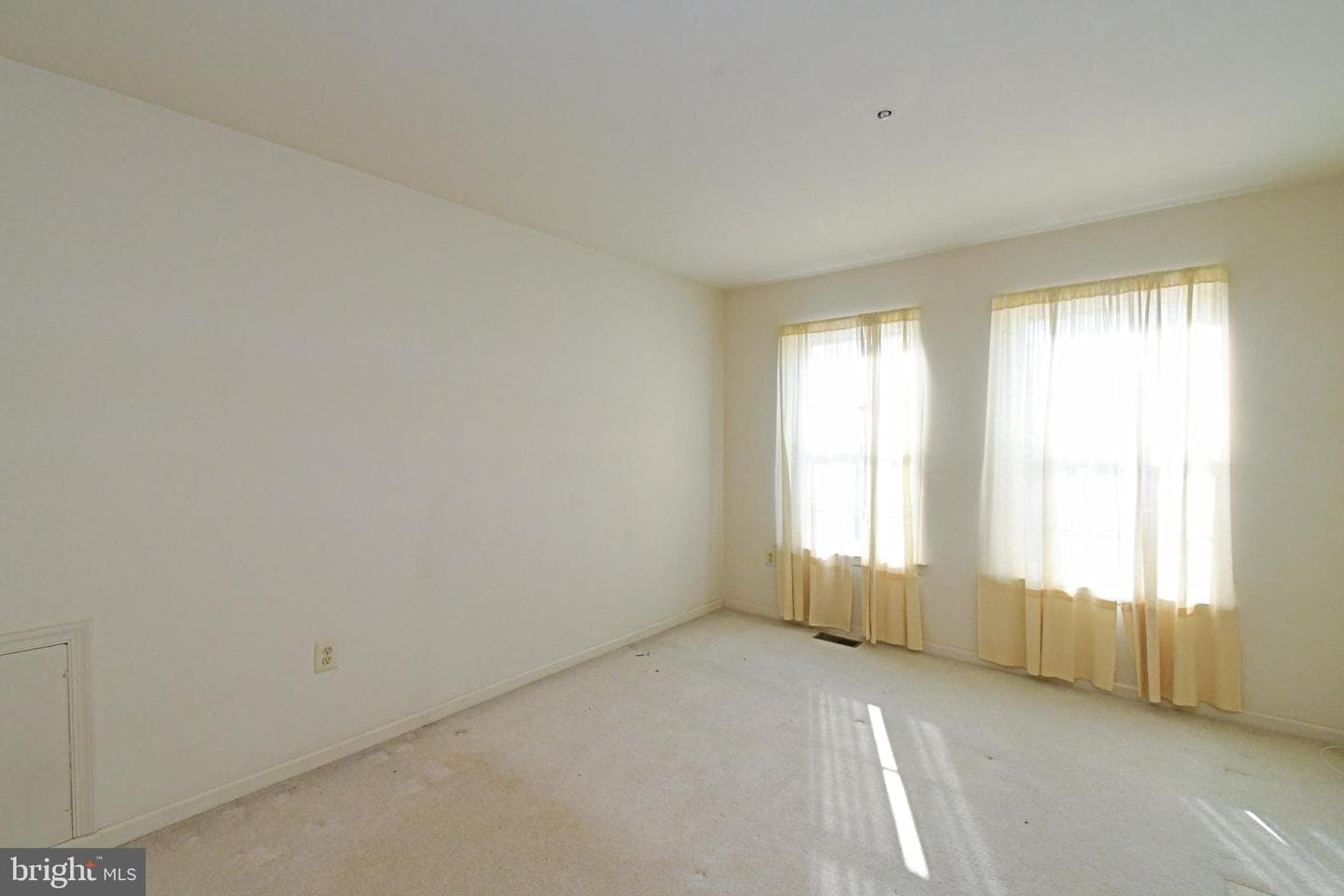 37 Stuart Dr photo 19