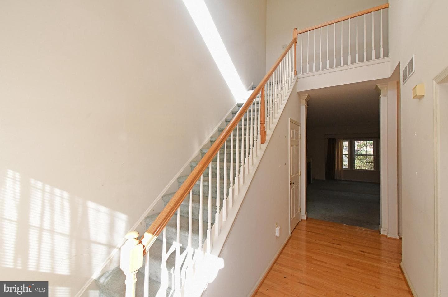 37 Stuart Dr photo 6