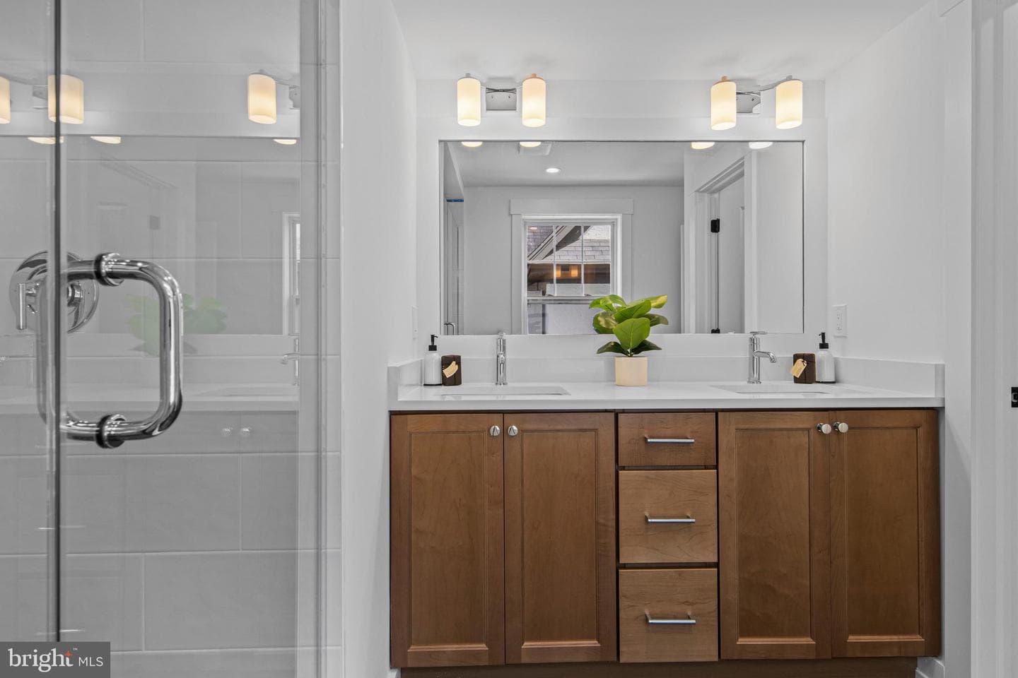 142 Merion Avenue photo 37