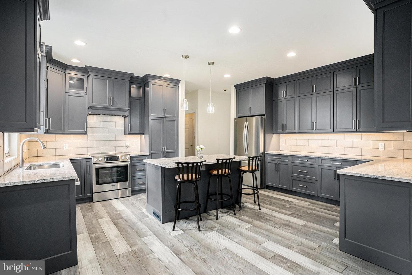 1444 Evans Road photo 15
