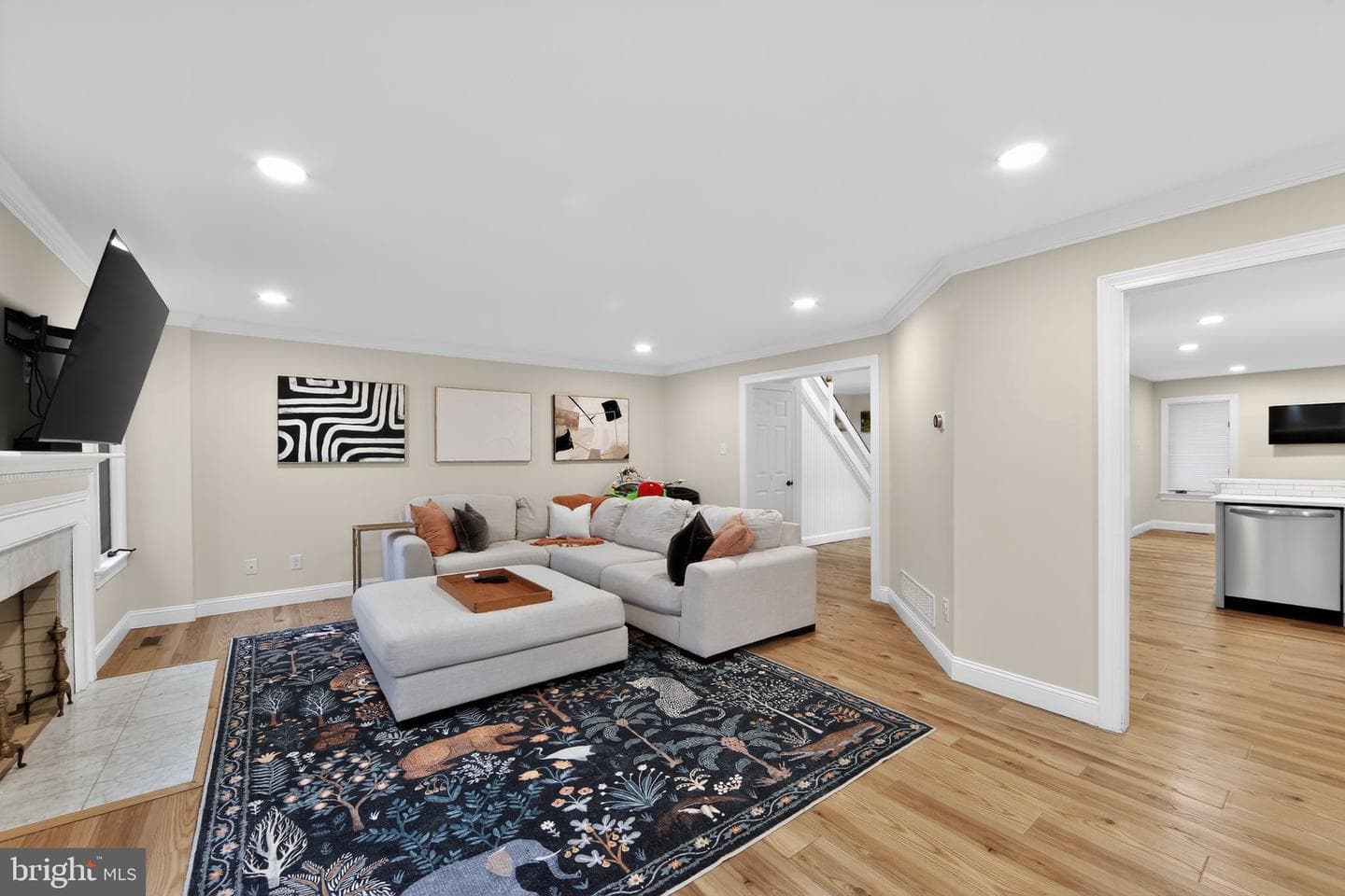932 Hedgerow Court photo 19