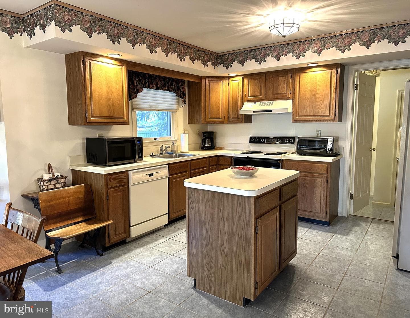 2801 Denbeigh Drive photo 23