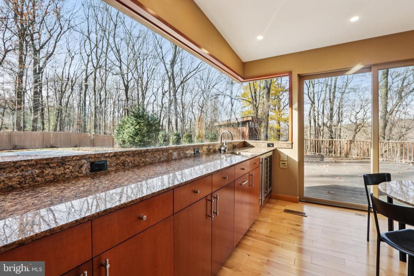 400 Highview Drive photo 31
