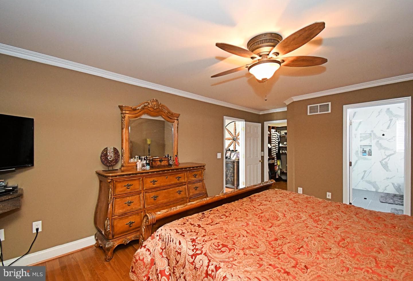 340 Vanderbilt Lane photo 19