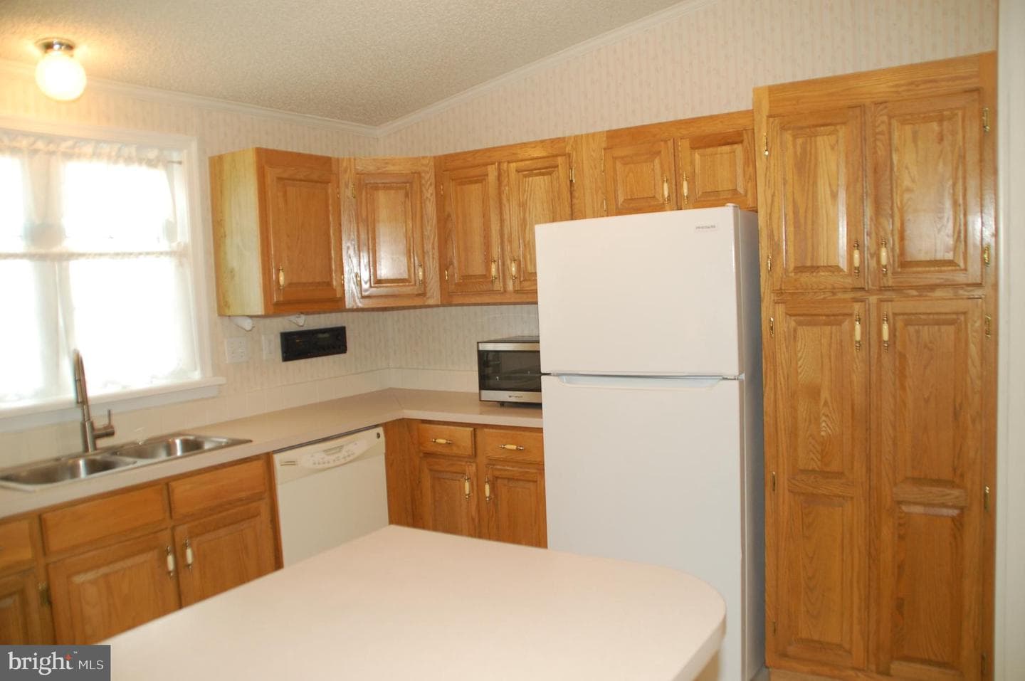 412 Westbury Drive photo 13