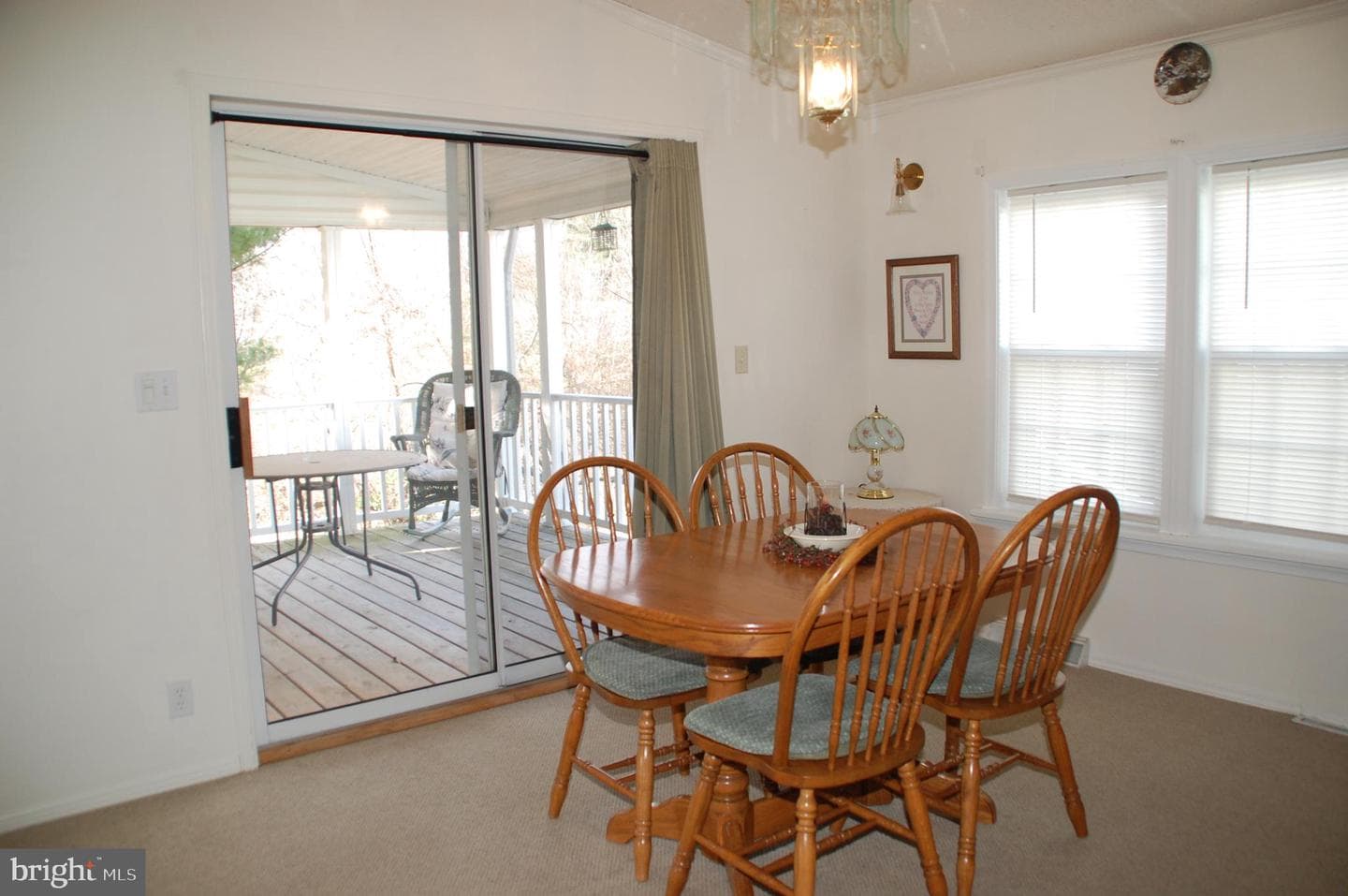 412 Westbury Drive photo 9