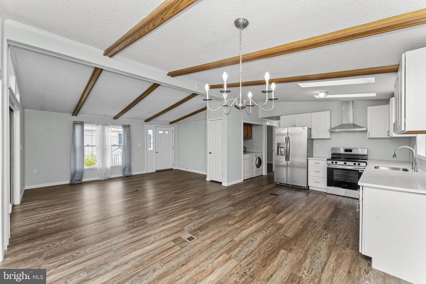 738 Aspen Circle photo 7