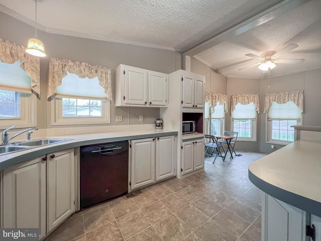 13 Clovedale Way photo 13