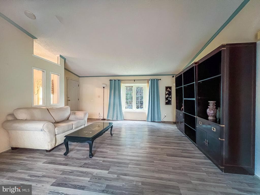 13 Clovedale Way photo 5