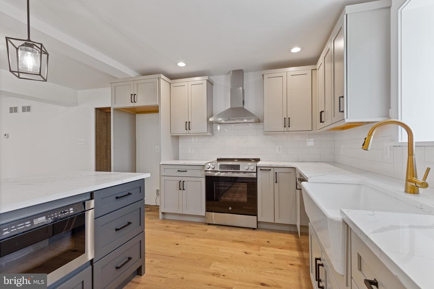 430 Asha Way photo 17