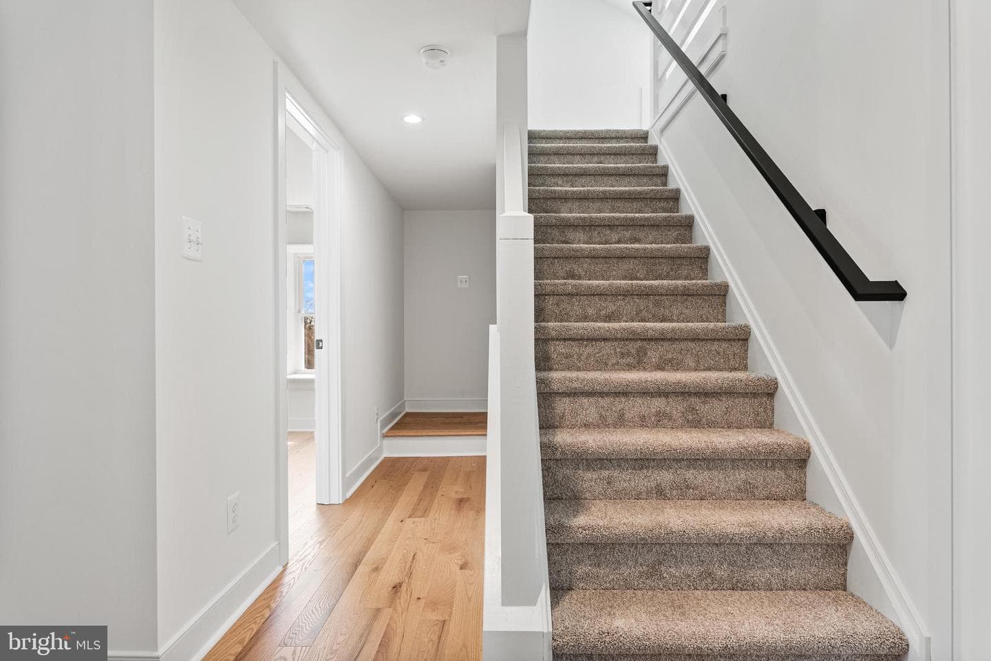 430 Asha Way photo 20