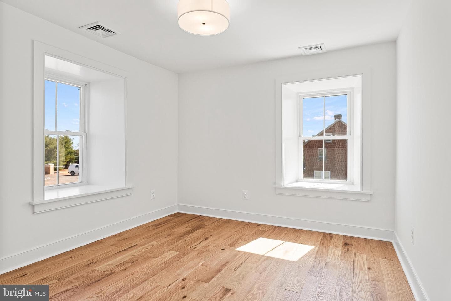 430 Asha Way photo 24