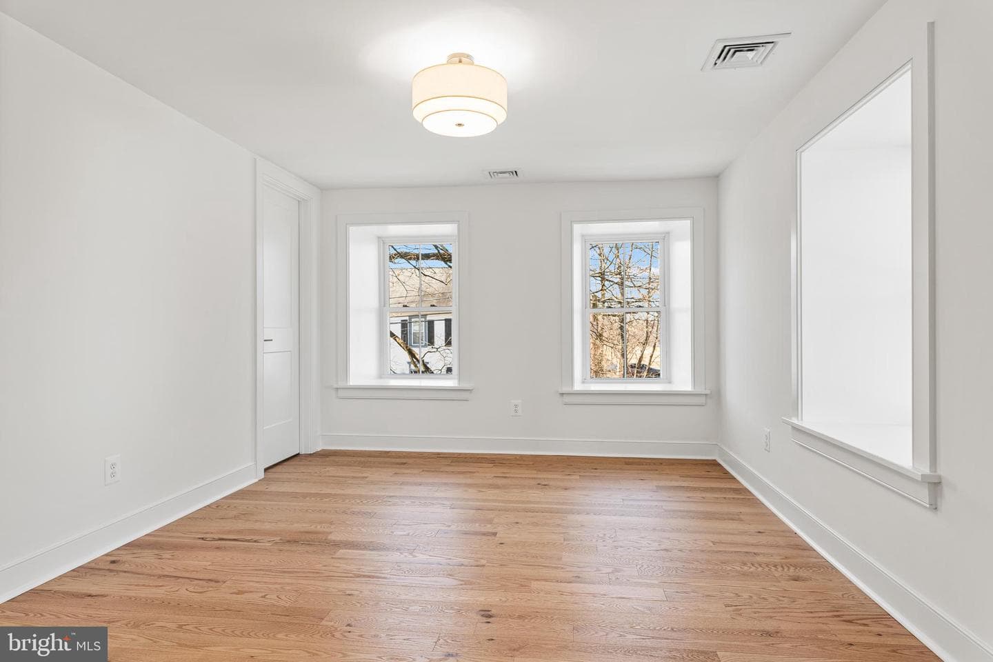 430 Asha Way photo 27