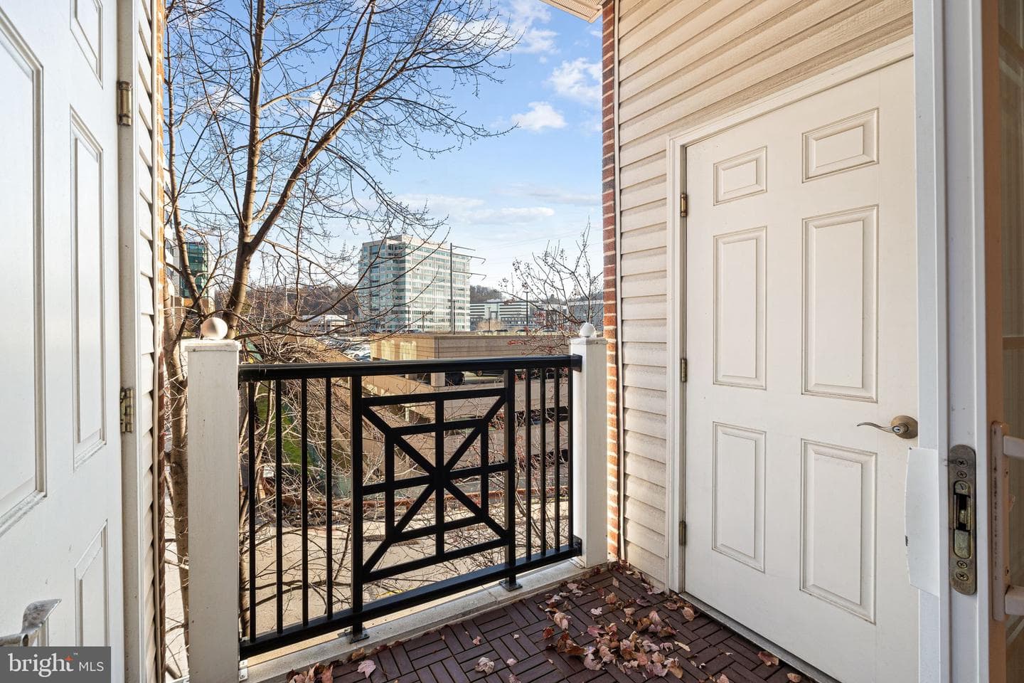 200 W Elm Street #1112 photo 21