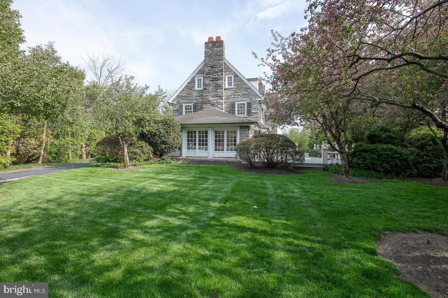 700 Hazelhurst Avenue photo 42