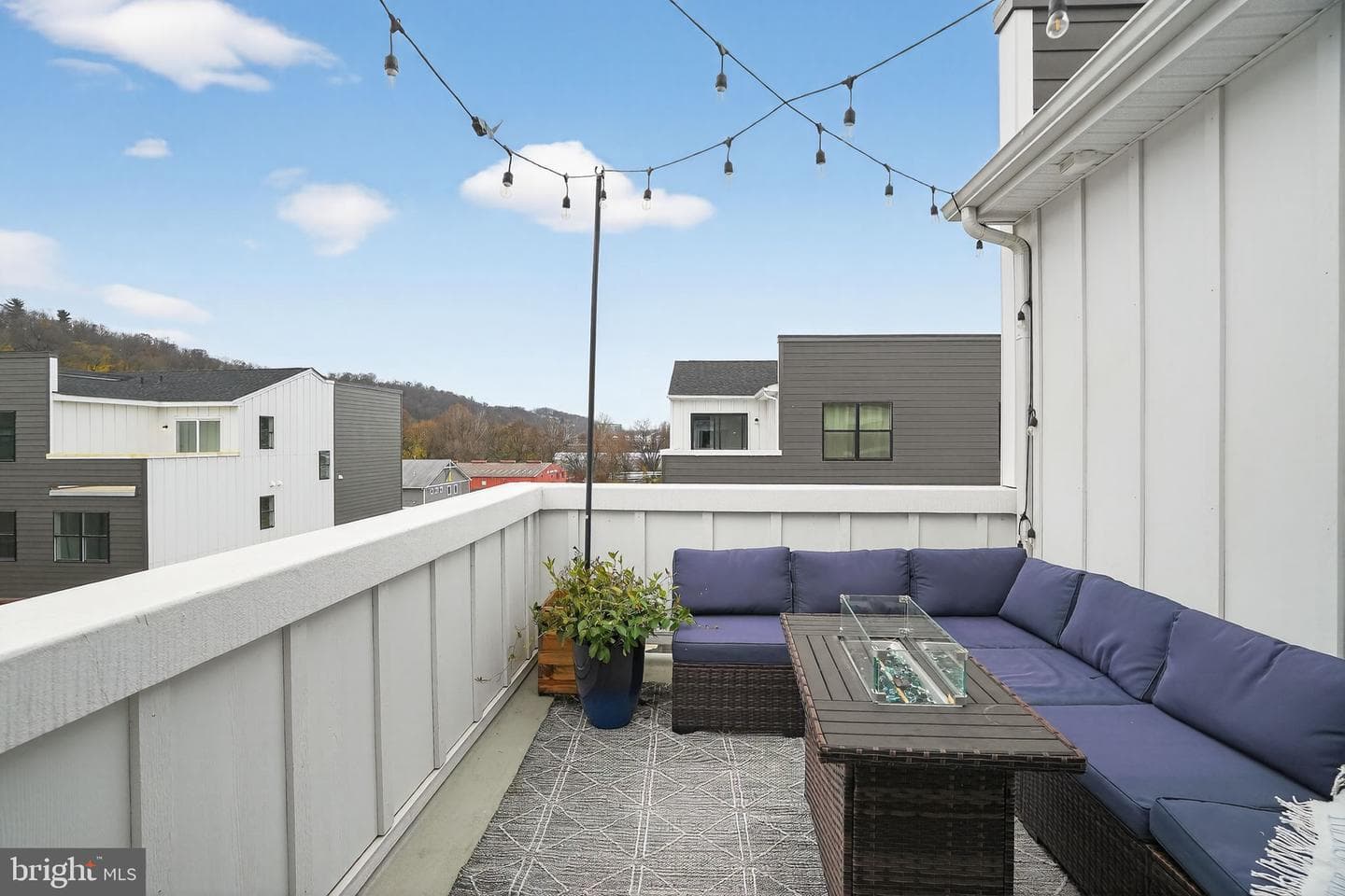 912 Riverplace Drive #m photo 7