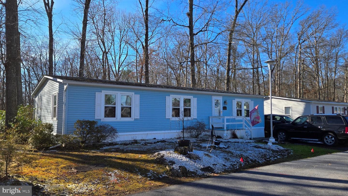727 Dogwood Drive photo 1