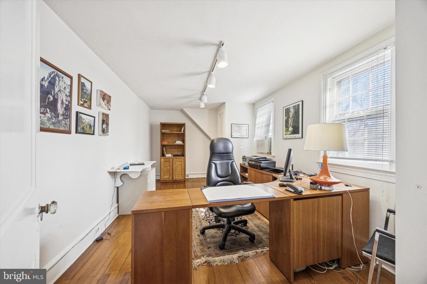 1039 Wellington Road photo 35