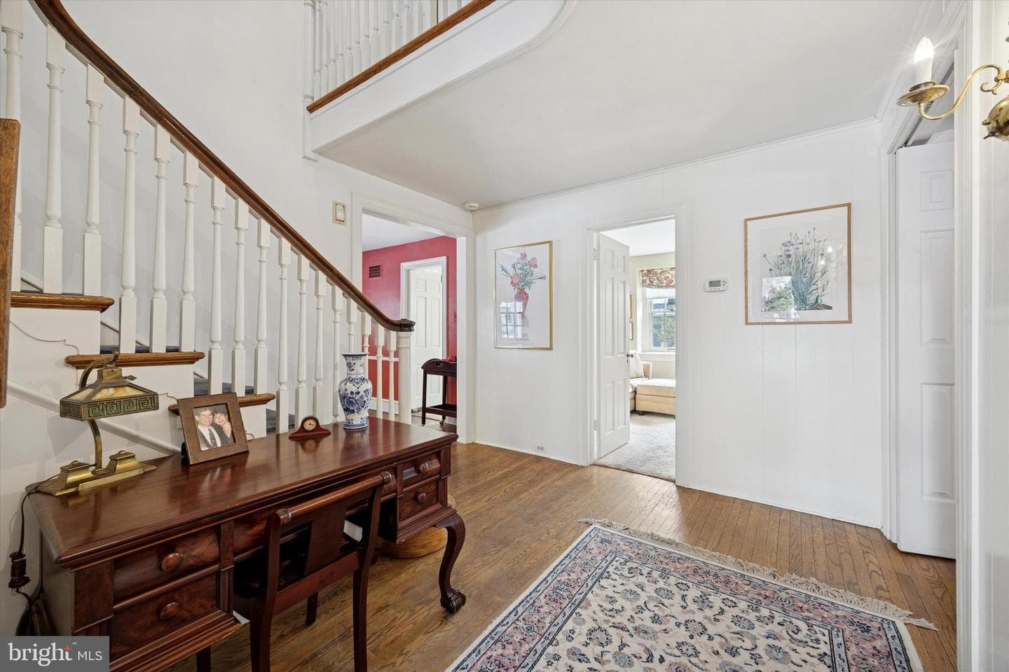 1039 Wellington Road photo 5