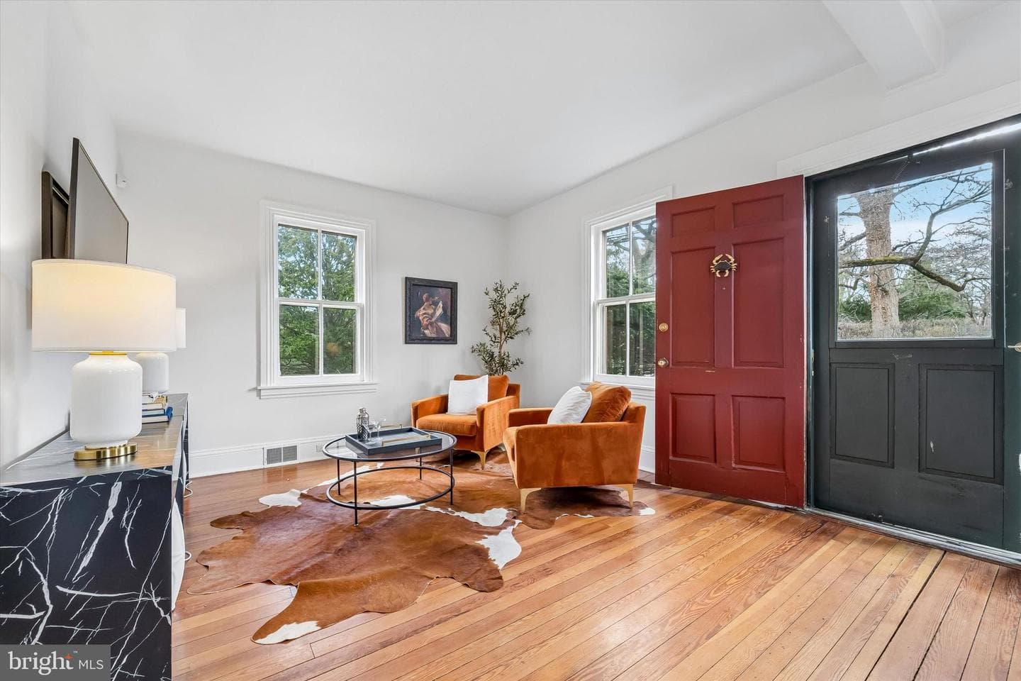 213 Royal Avenue photo 2