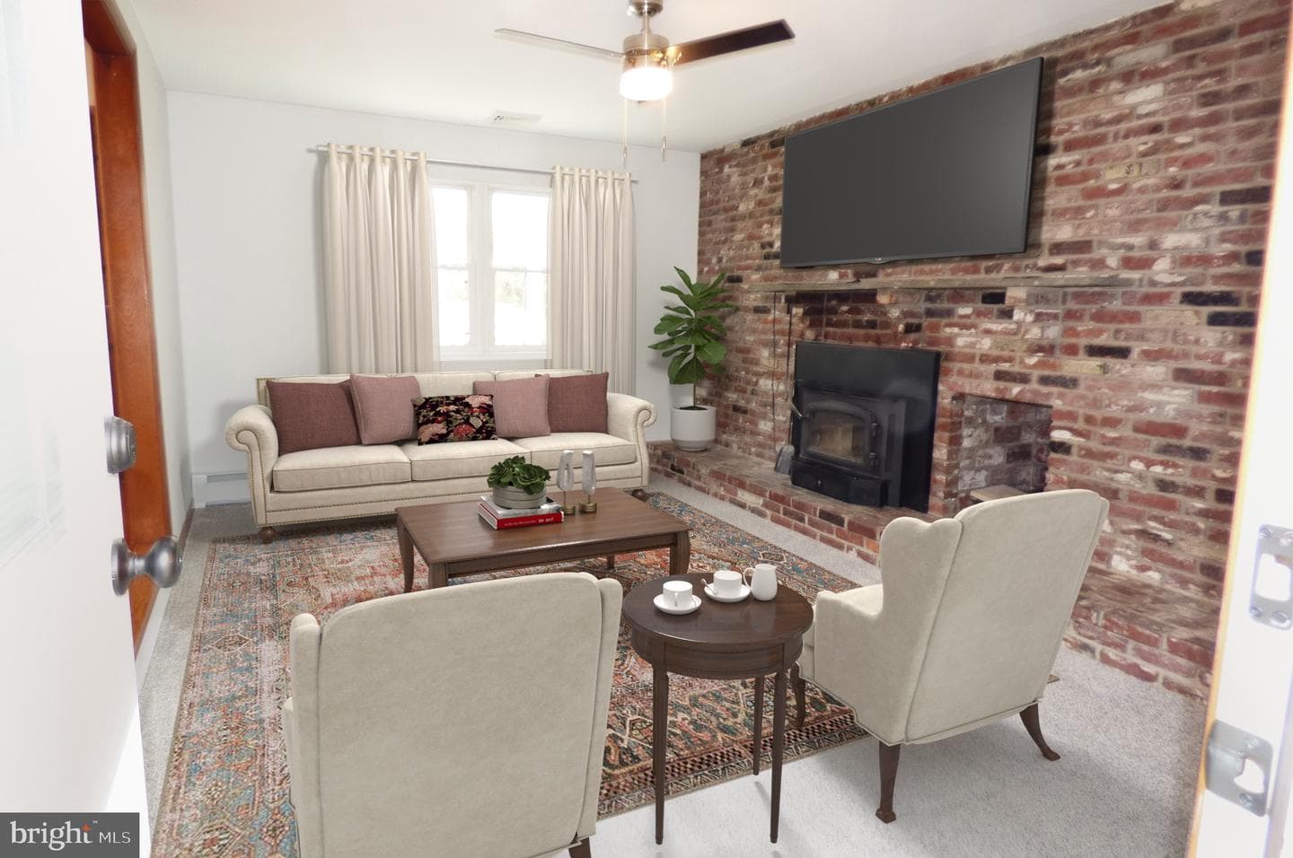 151 Washington Street photo 14