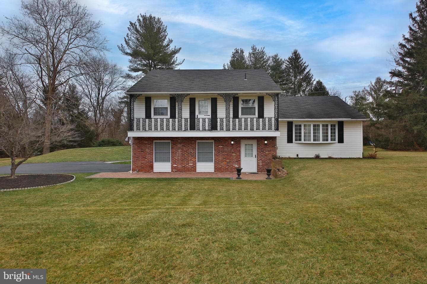 5 Detweiler Lane photo 1