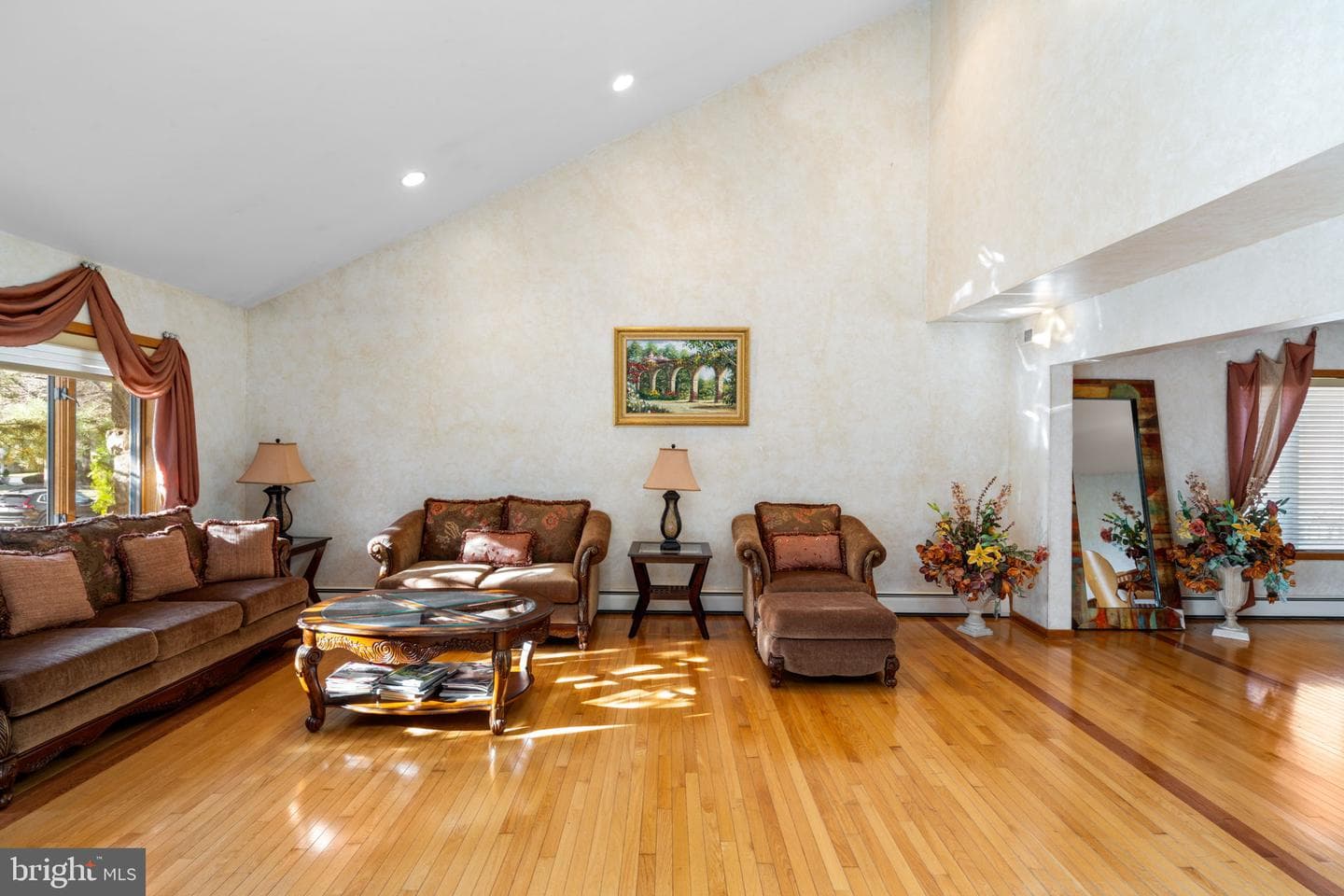 509 Long Lane photo 8